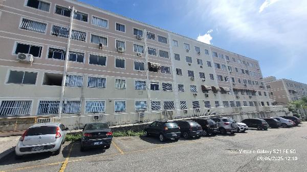 AVENIDA DE SANTA CRUZ, N. 6495, Apto 304, BL 03