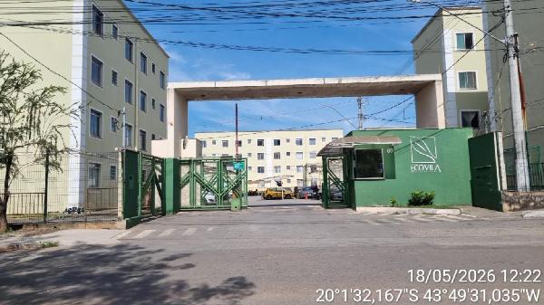 AVENIDA RENATO AVELAR AZEREDO, N. 60, Apto 204, BL 17