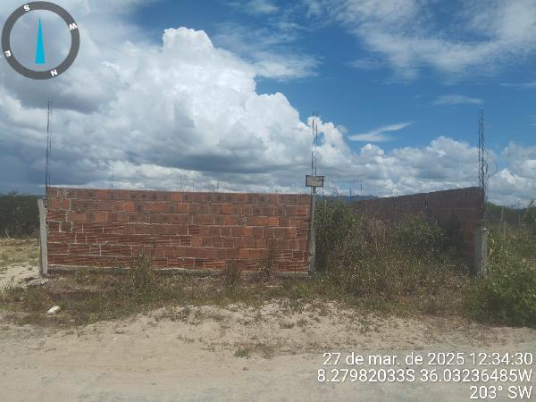 RUA PROJETADA 2, N. 33, LT 08 QD 01