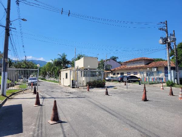 RUA DOUTOR ALBERT SABIN, N. SN, CS 41, TIPO B, LT 13