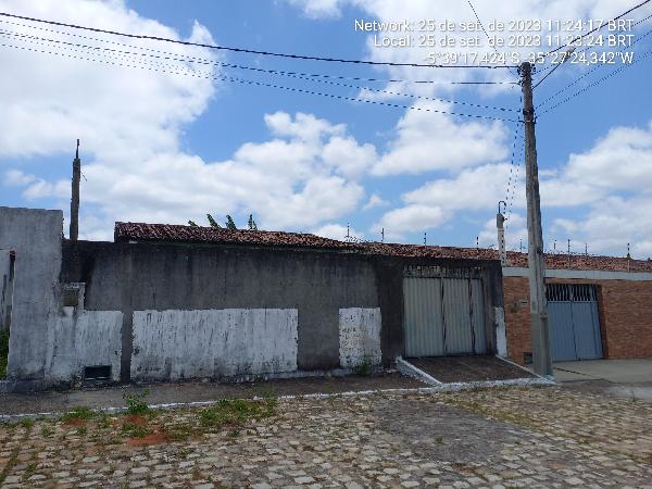 RUA IVONETE COSTA, N. 30, B44