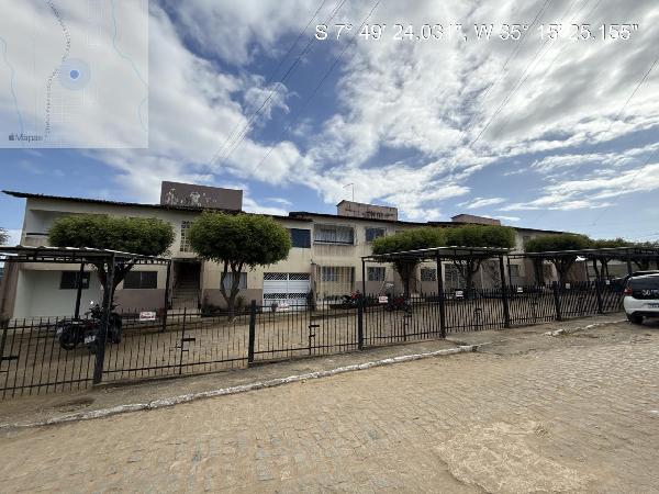 RUA DAS LARANJEIRAS, N. SN, Apto 10, BL A