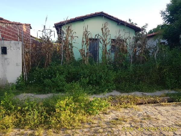 RUA I, N. 221, QD E, LT 24