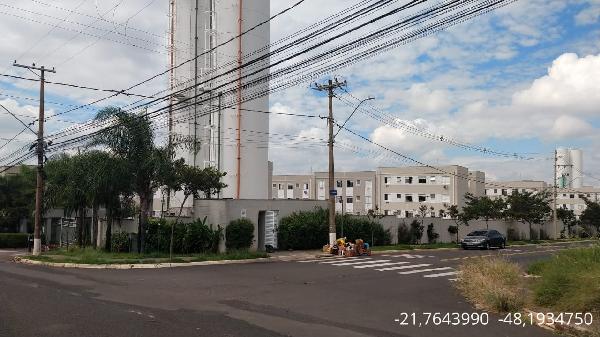 AVENIDA PROFESSOR GUSTAVO FLEURY CHARMIL, N. 372, Apto 33, BL C TORRE 4