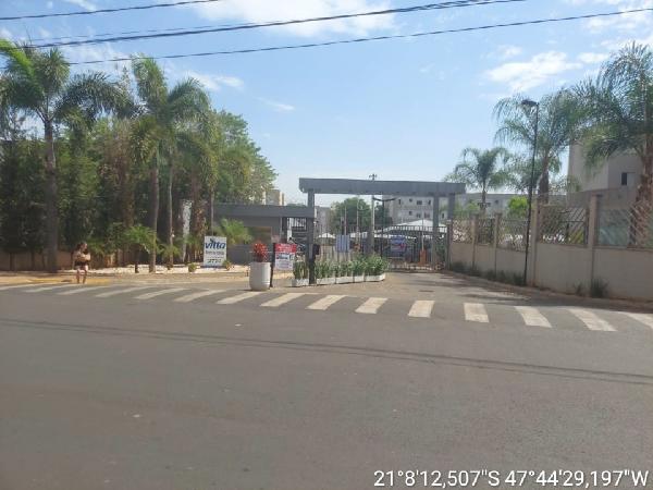 AVENIDA DOUTOR FERNANDO MENDES GARCIA, N. 2720, Apto 14, BL E