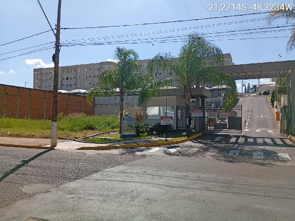 AVENIDA CARLOS BERCHIERI, N. 2338, Apto 11, BL B TORRE 02