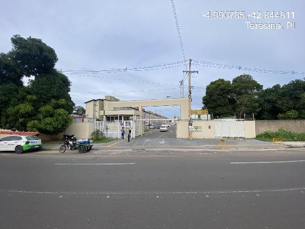AVENIDA POTY VELHO, N. 5206, Apto 303, LT IA, BL 02, VAGA DE GARAGEM SORTIDA