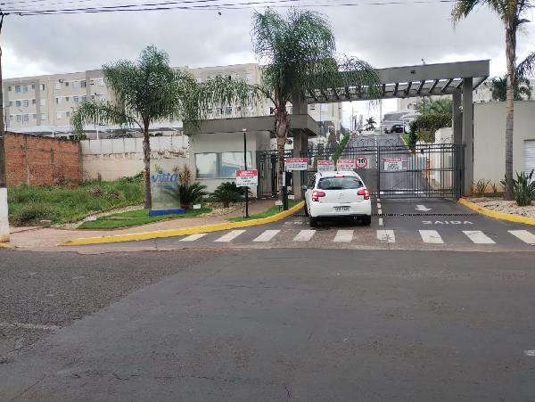 AVENIDA CARLOS BERCHIERI, N. 2338, Apto 31, TORRE 07 BL A