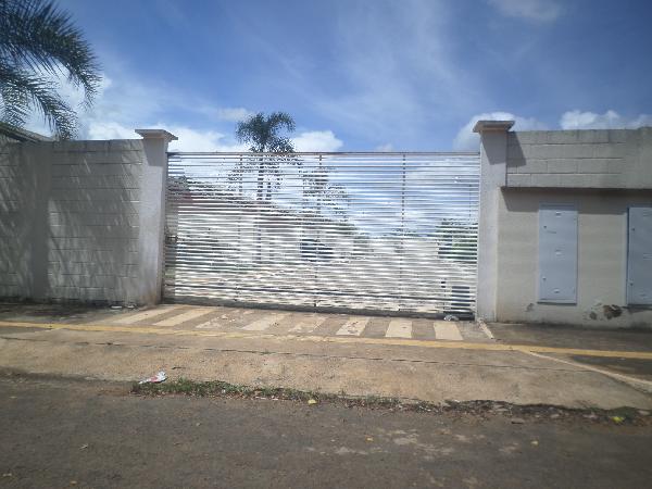 RUA 5, N. SN, CS 16, QD 44, LT 13A