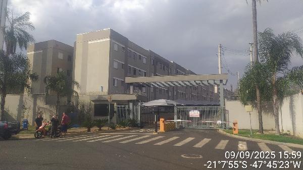 VIA JERÔNIMO ALFREDO AMOR ESPIN, N. 400, Apto 14, BL F TORRE 03
