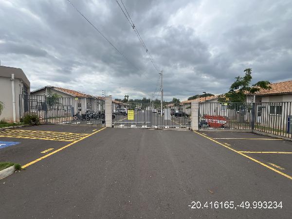 AVENIDA FORTUNATO TARJINO GRANJA, N. 1553, CS 18