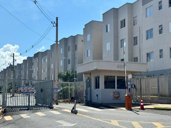 RUA GERALDO RINHEL SOBRINHO, N. 400, Apto 202, PV 01 BL 09