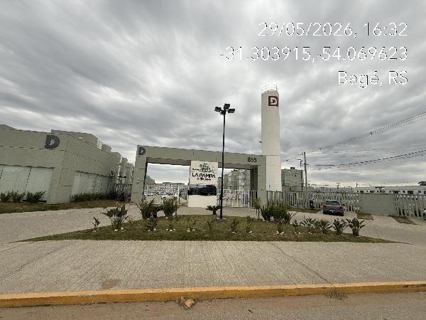 RUA ORSAY DA ROSA AZAMBUJA - ANTIGA TRAVESSA 45, N. 677, Apto 303, TORRE K PAVIMENTO TERREO