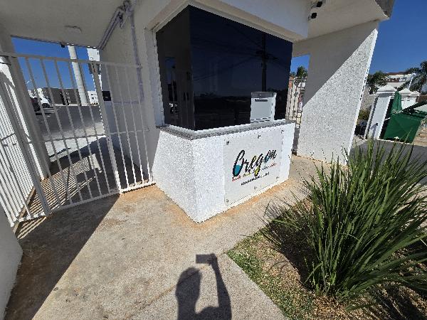 RUA CAETANO MUNHOZ DA ROCHA, N. 1080, Apto 206, BL 02 PAV 02 TIPO 01 VG 61